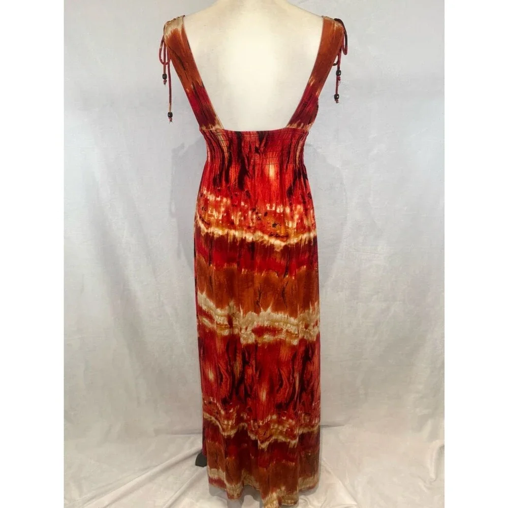 Bisou Bisou burnt orange abstract print smocked maxi dress size 4